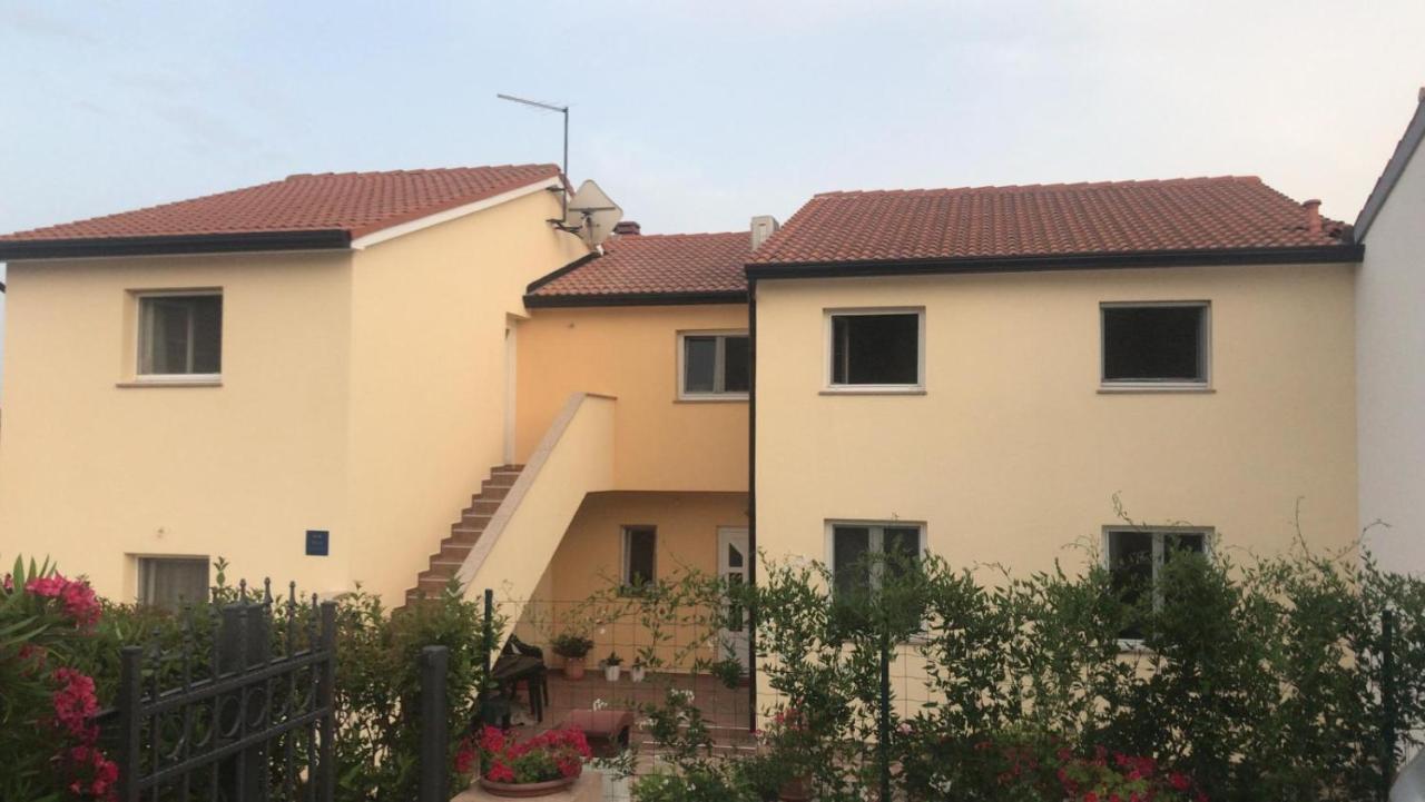 Villa Vinki Vinkuran Exteriér fotografie