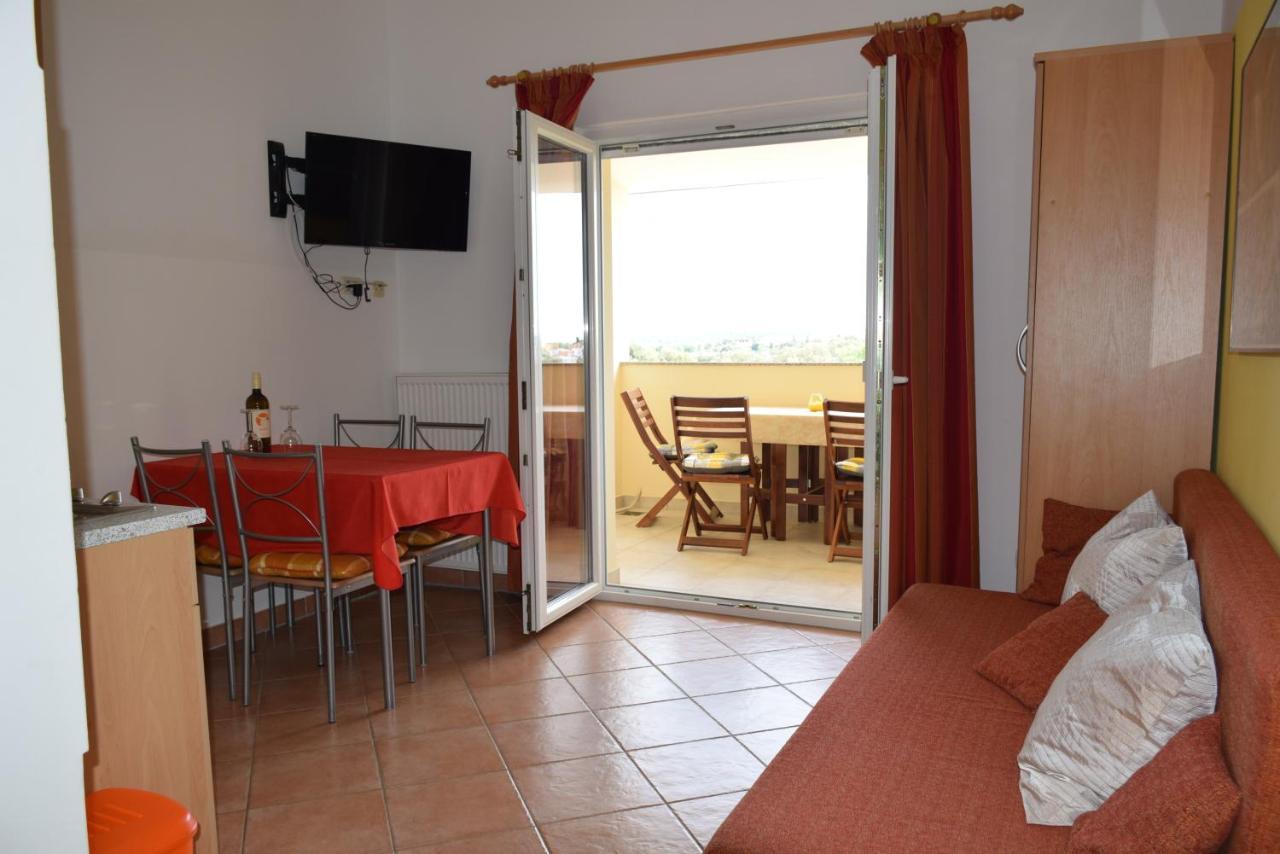 Villa Vinki Vinkuran Exteriér fotografie